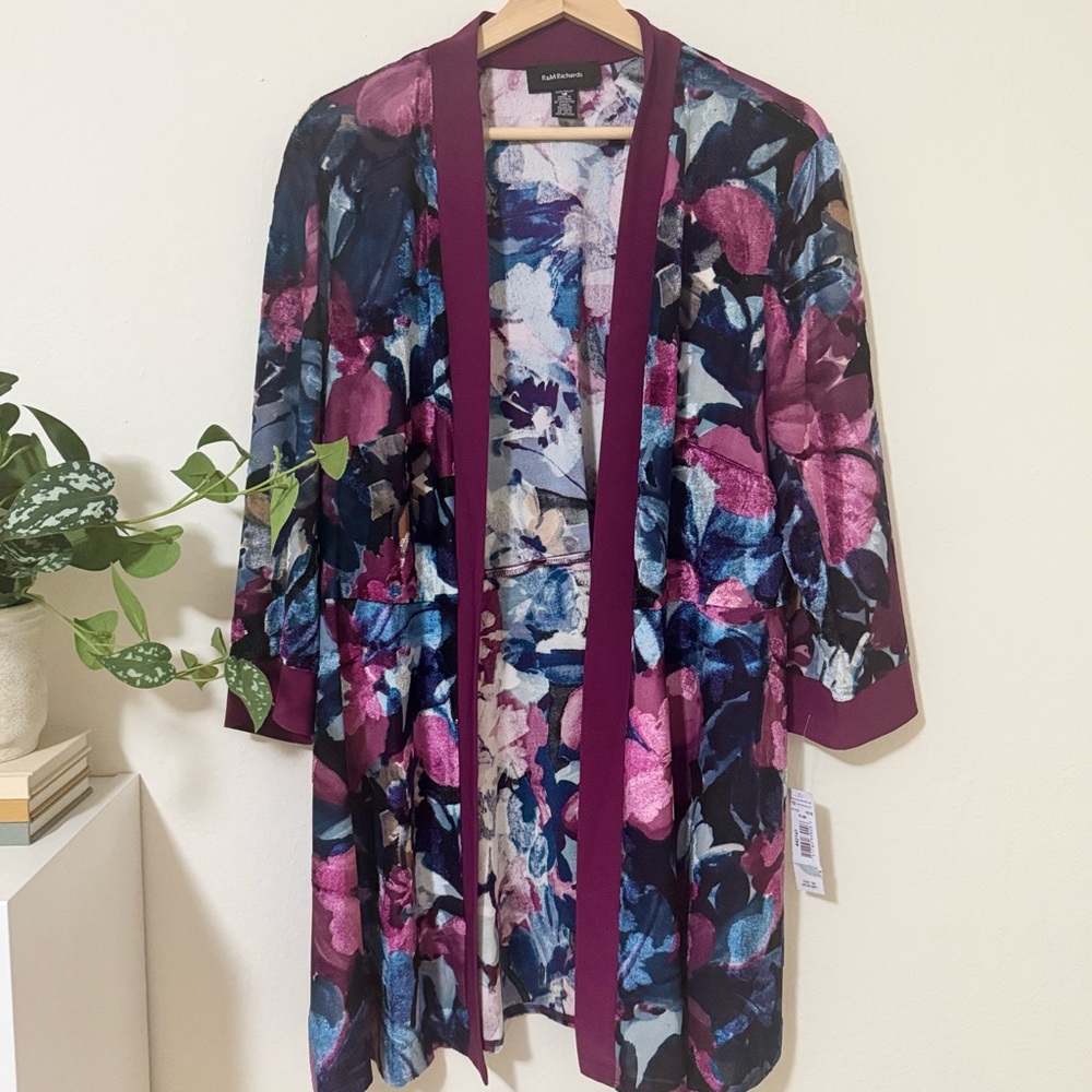 Luxurious R&M Richards Plum Floral Kimono Jacket - Size 16 - New With Tags!